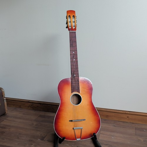 Vintage classical acoustic - classical,