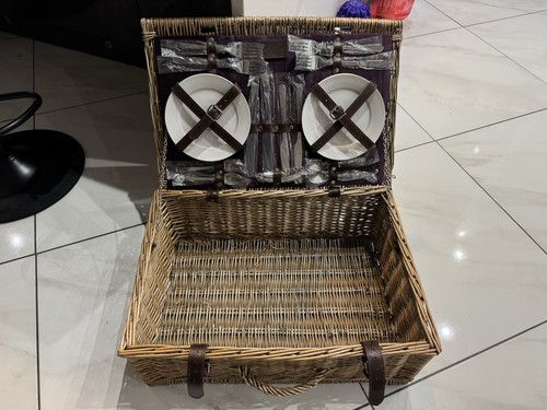 Optima picnic basket and - optima,