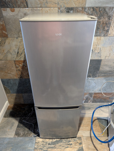 Logik l50bs23 fridge - logik,