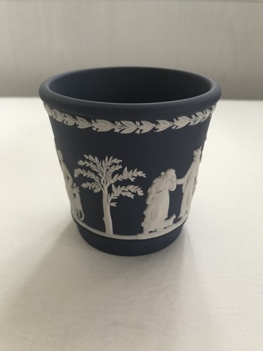Wedgwood jasper ware portland - wedgwood,