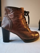 Bertie Chestnut Brown High