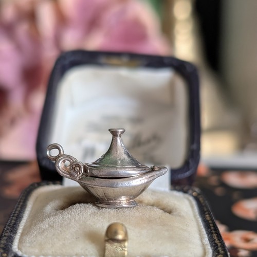 Vintage silver aladdins lamp - aladdins,