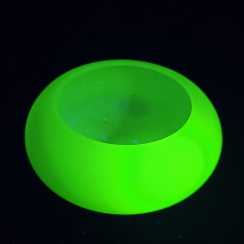 Vintage uranium cased - uranium, glass