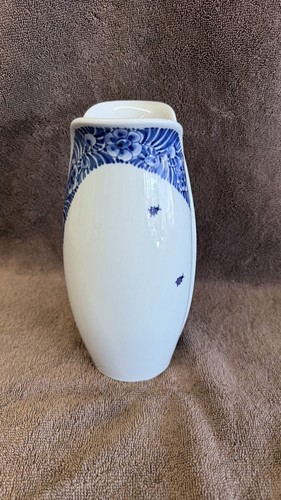 Hand painted delft blue - hand-painted, &
