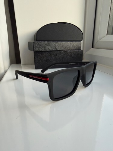 Brand new prada - new, linea