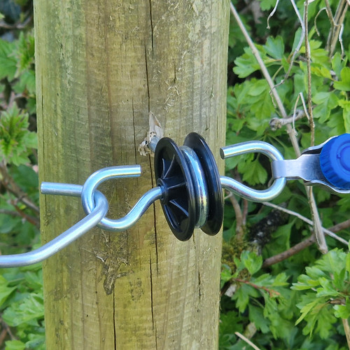Gate anchor insulator electric - anchor,