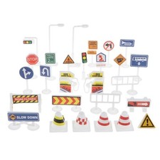 28 Sets of English Road Signs