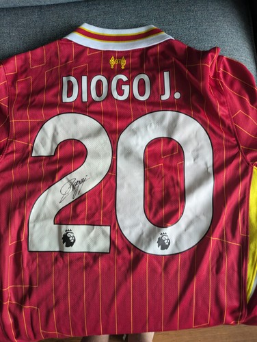 Signed diogo jota 25 - diogo,
