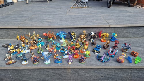 Huge skylanders bundle - huge,