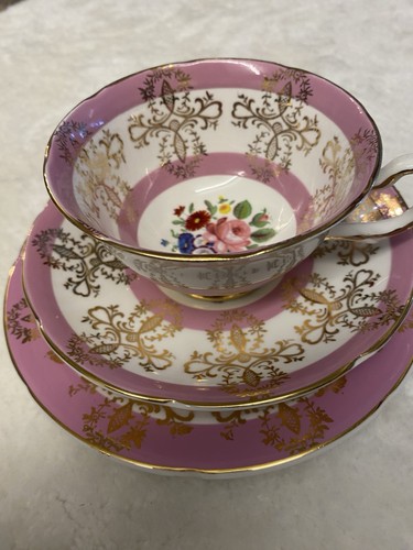 Royal grafton cup saucer - royal,