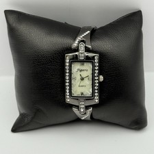 Figaro Italian Design Ladies Quartz Watch Crystal Accents Japan Working 19mm