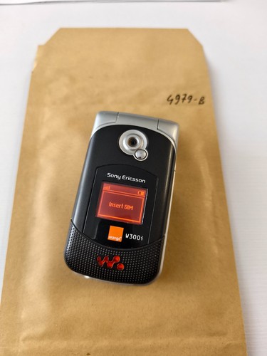 Vintage sony ericsson w300i - vintage,