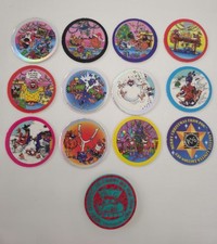 Complete Set 12/12 Waddingtons