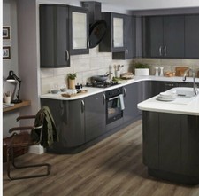 B&Q IT Kitchens Santini