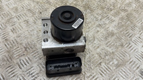 Toyota yaris abs - toyota, pump