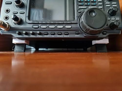 Side legs for - , icom