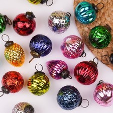 MULTICOLOURED x 12  VINTAGE GLASS CHRISTMAS TREE BAUBLES, MULTICOLOURED, C01