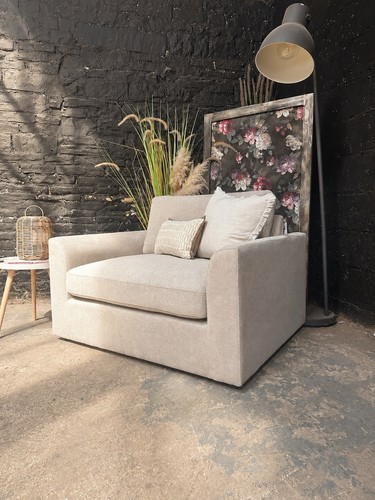 Dusk miami love seat oatmeal - dusk,