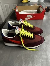 nike Daybreak SP Night Maroon