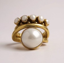 Museum Pearl Ring Size 7 Gold