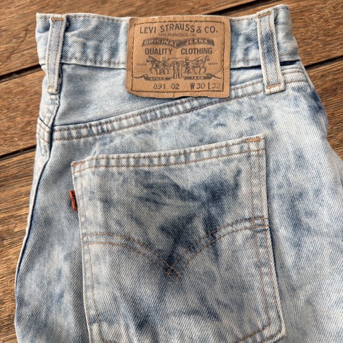 Levi jeans 32 - 30, 32”