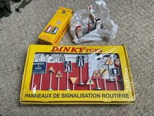 Vintage Dinky Toys Atlas Edition Petrol Pumps And Road Sign Lot Boxed Excellent