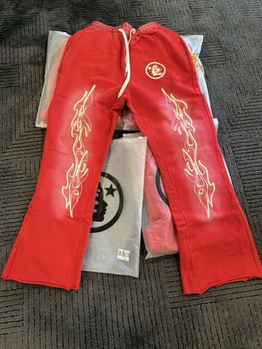 Hellstar red flame graphic - red,