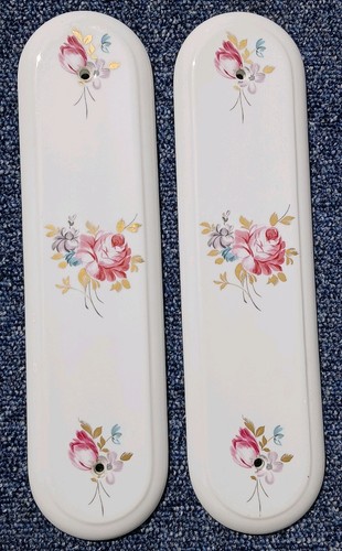 Pair victorian style - pair,
