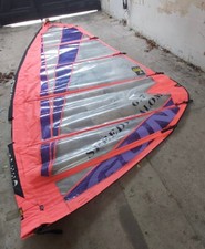 GUNSAIL WINDSURFING EQUIPMENT