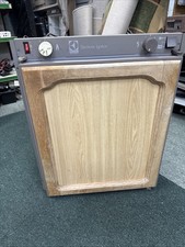 CARAVAN CAMPER MOTORHOME