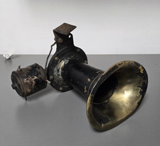 Vintage Klaxon Model-20 Car