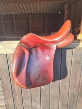 17” Bates VSD Saddle - Adjustable gullet Narrow to XW