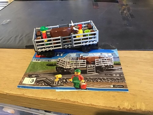Lego cargo train 60052 - lego, cattle