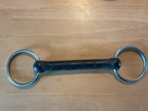 Flexible rubber snaffle - 6”,