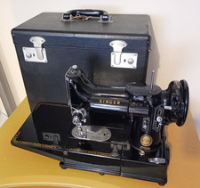 Vintage Singer 222K