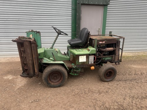 Ransomes triple diesel - triple, ride