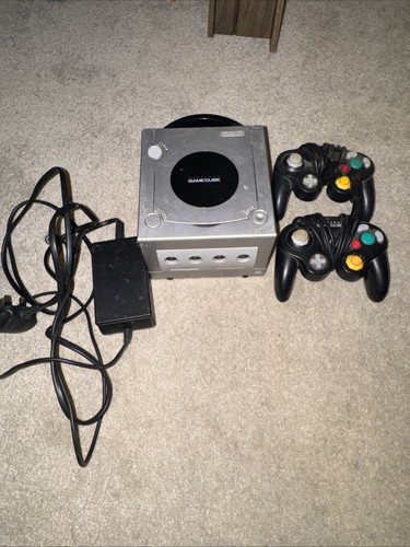 Nintendo gamecube silver - nintendo,