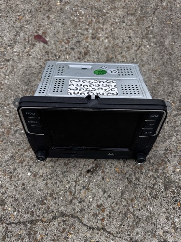 Volkswagen polo radio - volkswagen, radio/cd
