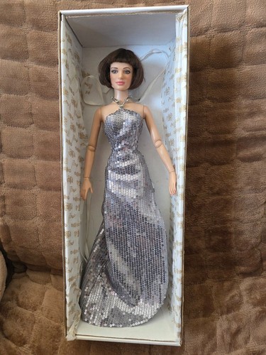 Tonner get smart agent - agent, anne