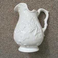 White alcobaca grape embossed - ,