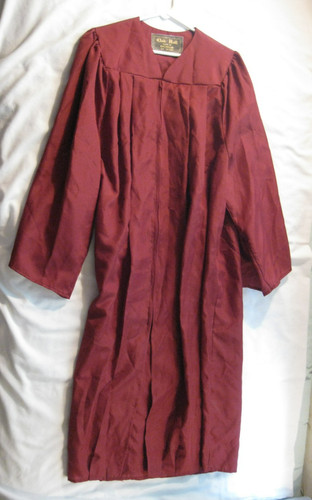 Oak hall bachelor - bachelor, graduation
