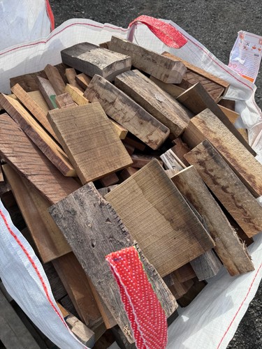Double pallet hardwood - pallet,, logs
