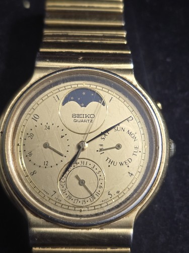 Seiko 7f39 6009 - 7f39,