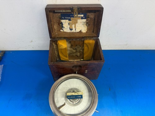 Vintage pigeon racing timer - vintage,