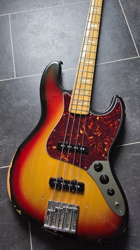 Fender jazz bass - fender,