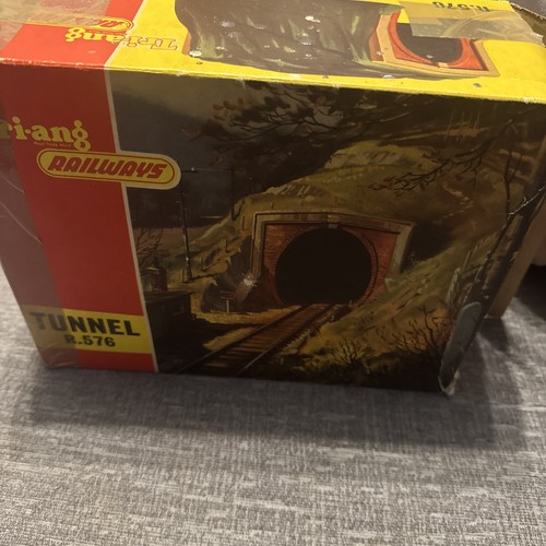 Triang model railway tunnel - railway,