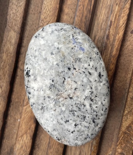 Sapphire polished palmstone - sapphire,