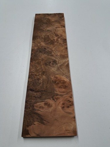 Burr walnut veneer - burr,