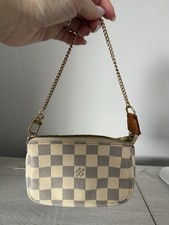 Louis Vuitton Mini Pochette