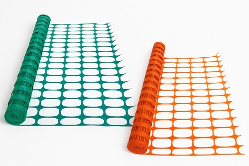 Plastic barrier mesh fencing - barrier,